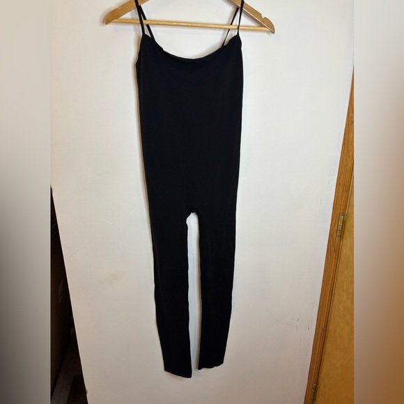 Zara Black Seamless One Piece Bodysuit - Picture 7 of 7